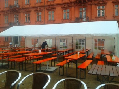 照片: Schlossbiergarten im Kurf&amp;uuml;rstlichen Schloss Mainz